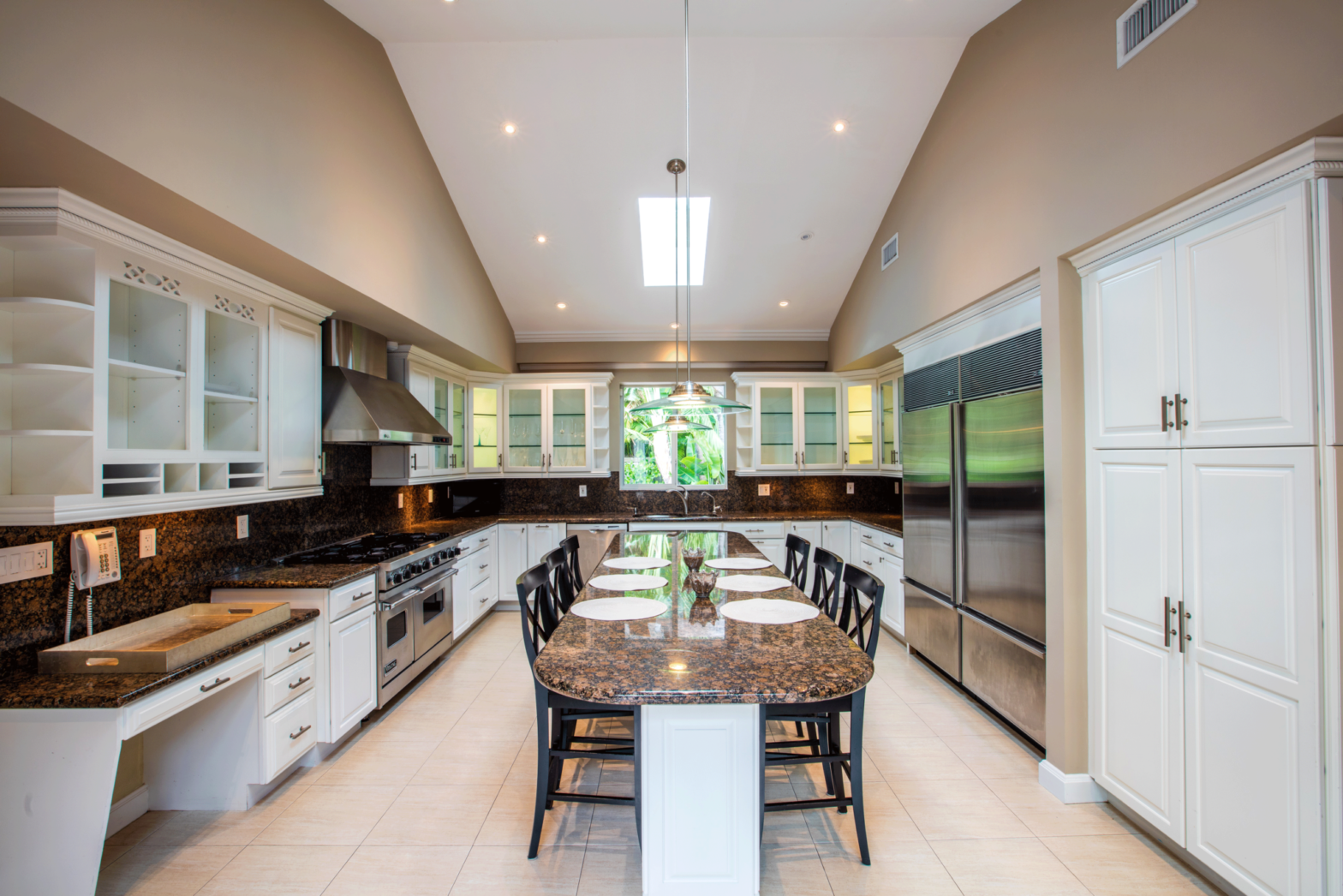 For sale | 4350 Sabal Palm Rd | Large house in the heart of Bay Point