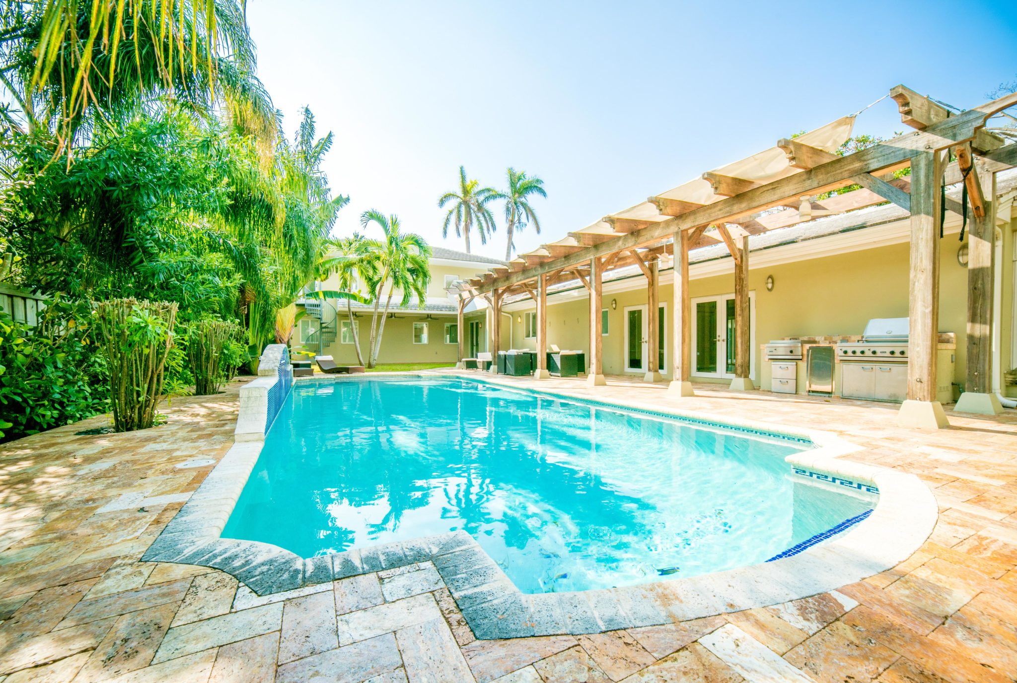5 Maisons avec piscine à moins d’un million 5 Maisons avec piscine à moins d’un million
