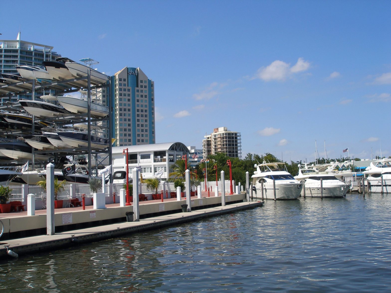 Apartamento con piscina privada en Miami Beach
