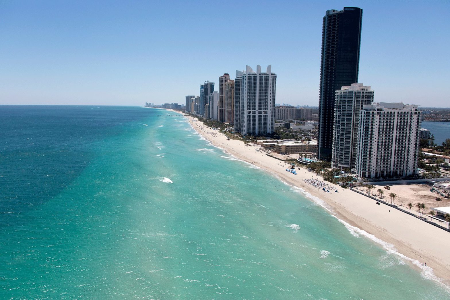Rent a house in Coral Gables