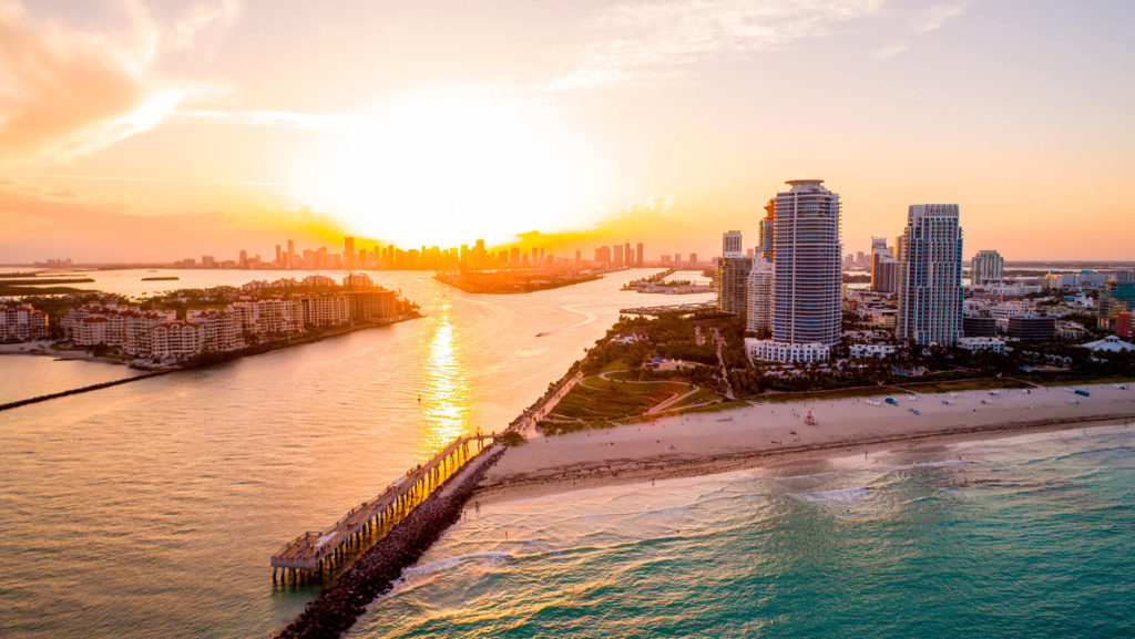 pôr do sol em miami